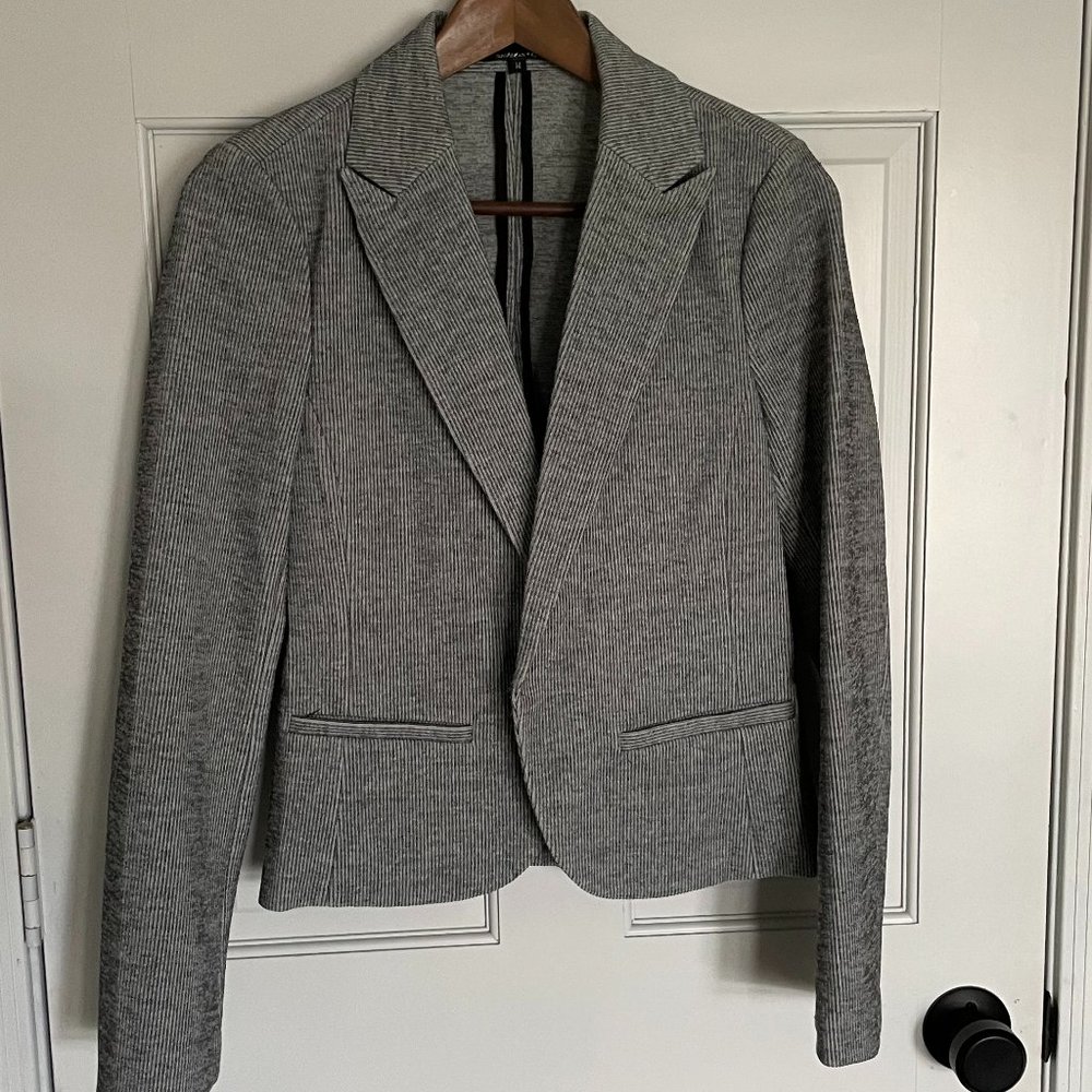 Amanda & Chelsea Blazer Size M